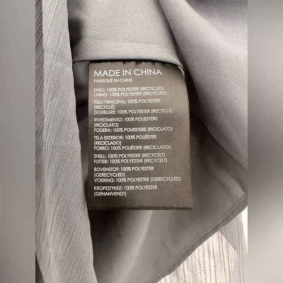 Club Monaco Pleated Mini Skirt Blue Depths Size 10 NWT A-Line Recycled Polyester - Picture 7 of 8